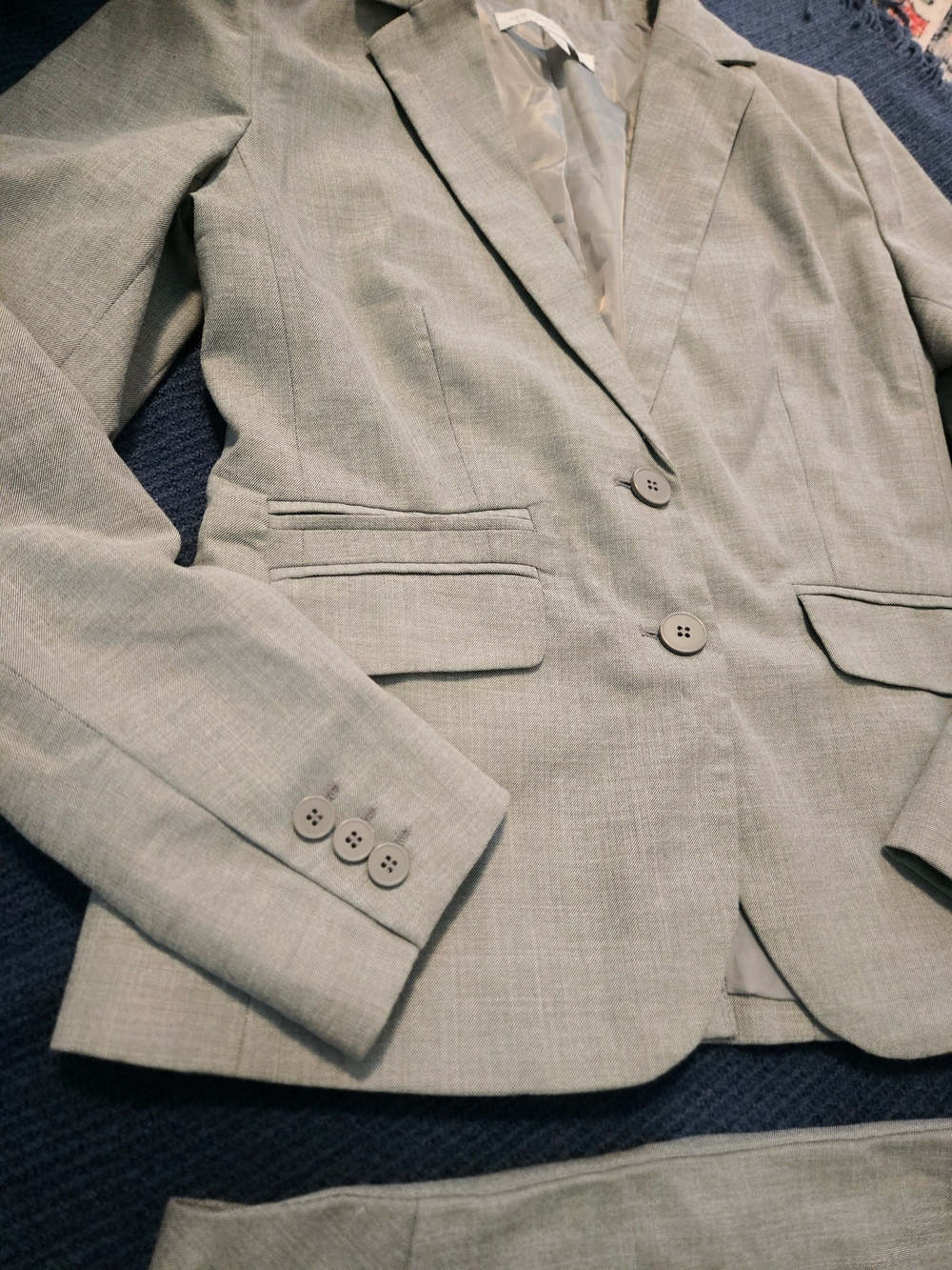 New York & Company Light Gray Women's Tailored Suit, Blazer & Skirt